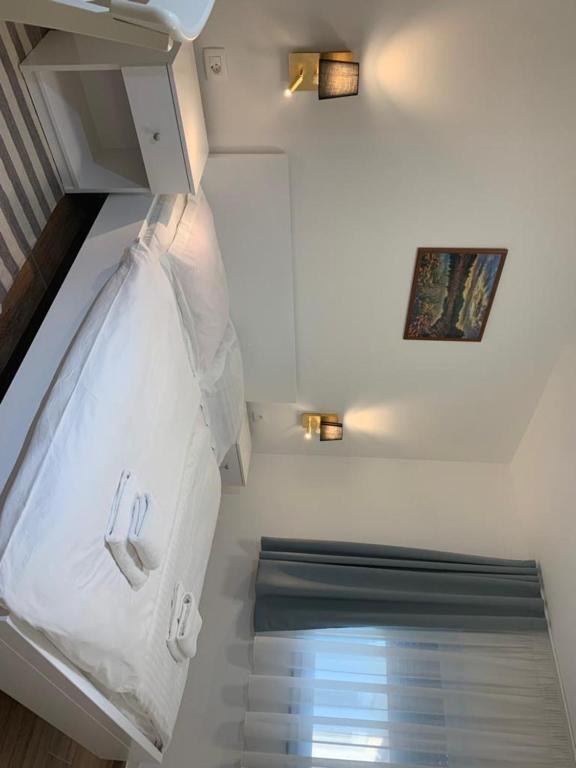Apartmani Albatros Perusic Exteriör bild