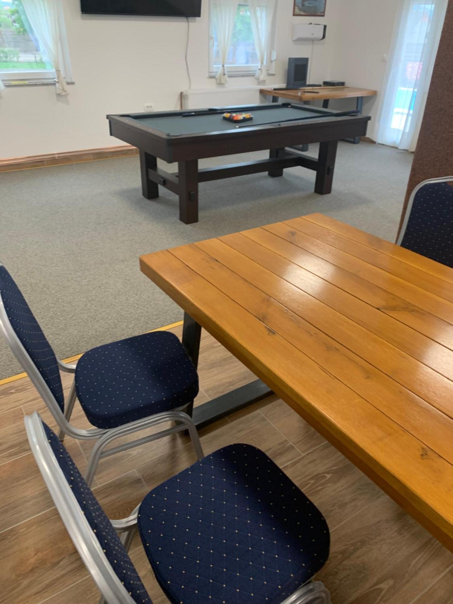 Apartmani Albatros Perusic Exteriör bild
