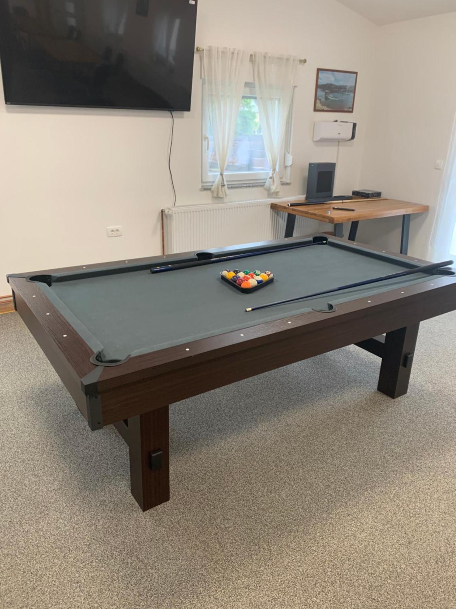 Apartmani Albatros Perusic Exteriör bild